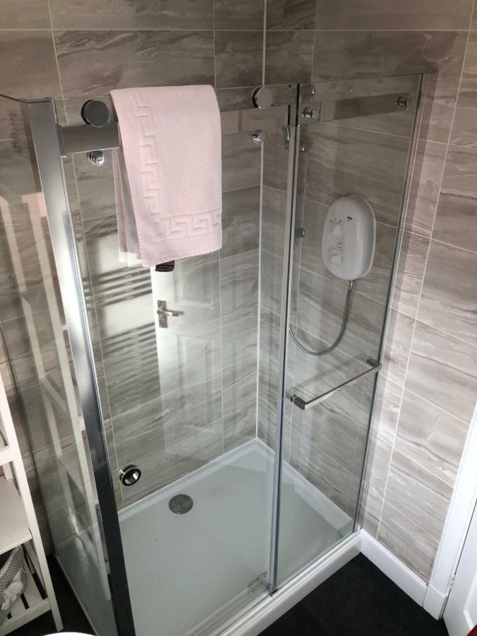L&H Apartments Инвернесс Экстерьер фото