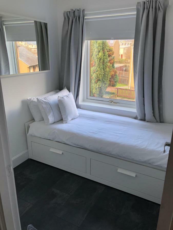 L&H Apartments Инвернесс Экстерьер фото